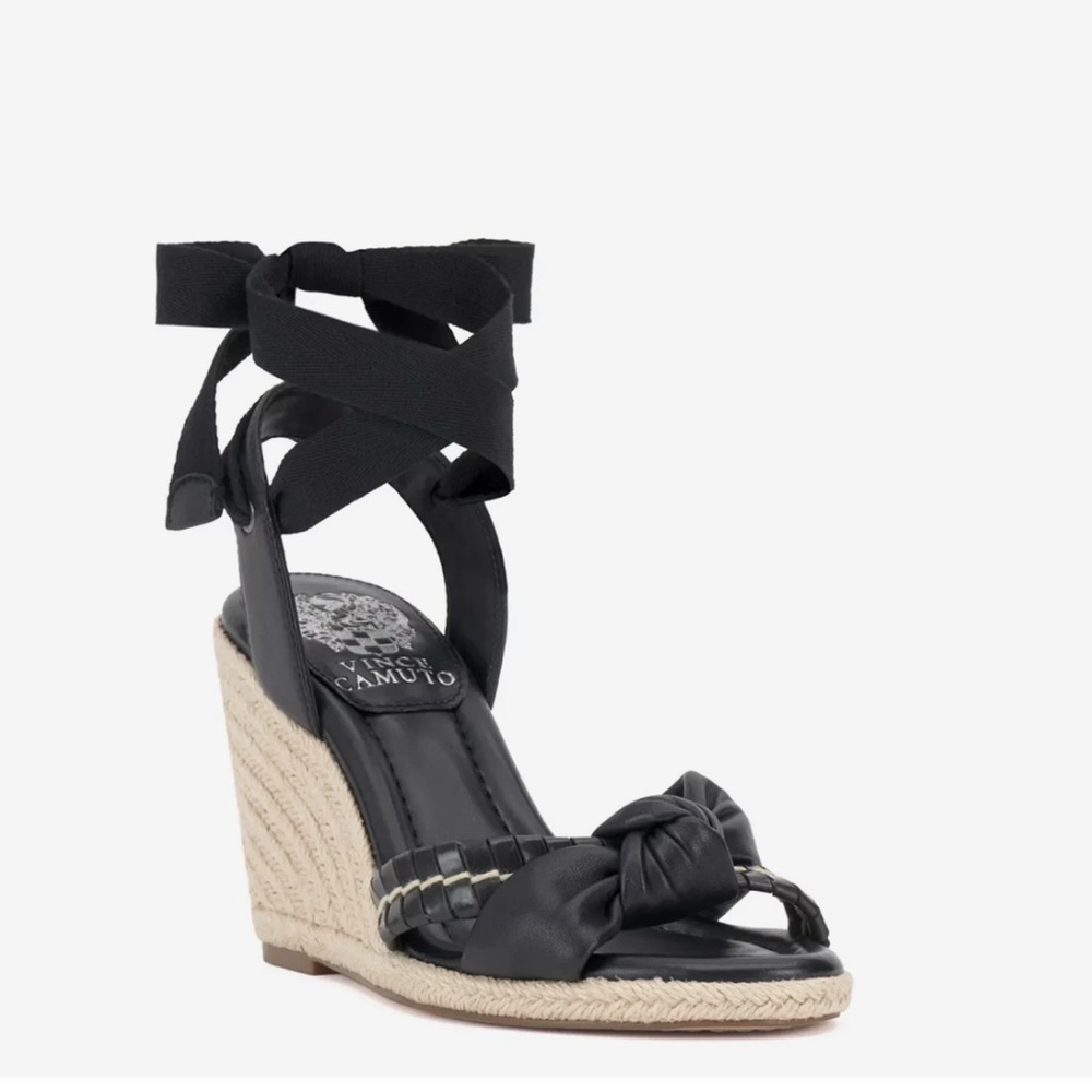 Vince Camuto size 6.5 black wedge